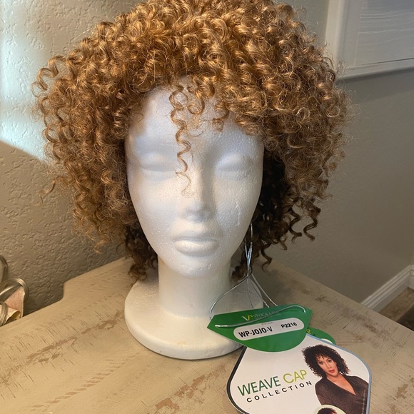 Weave Cap Collection Unit By Vivica Fox w/Spiral Curl and Shoulder Length Style - Picture 2 of 16